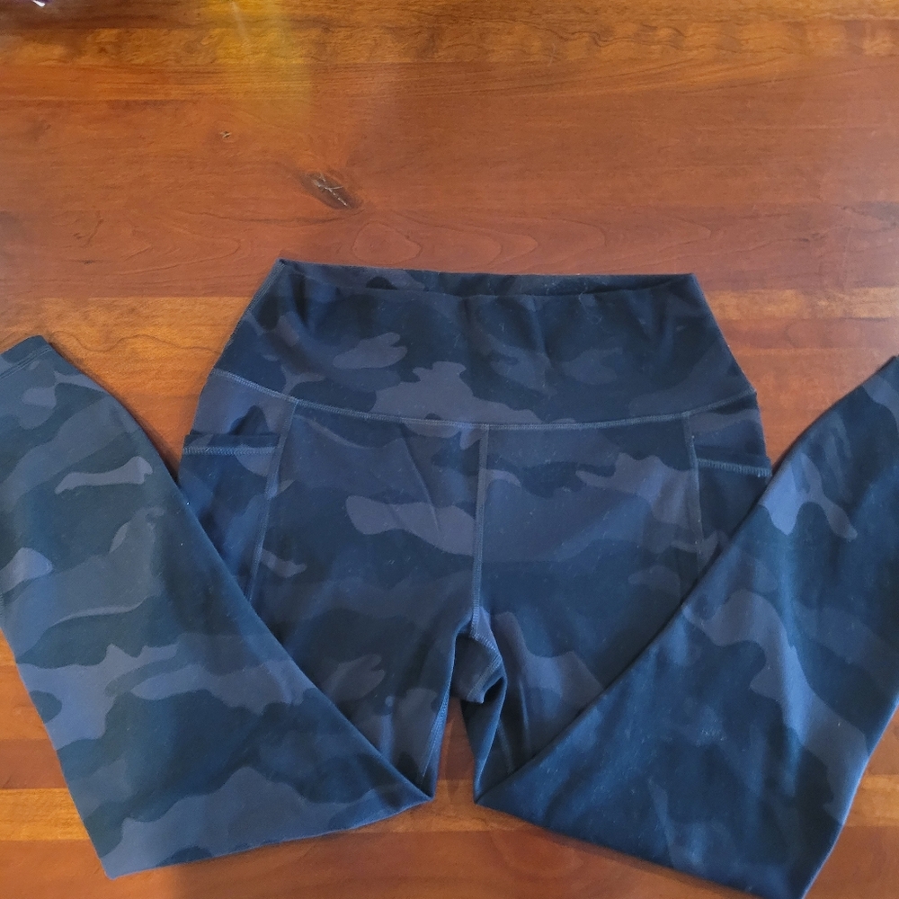 RBX Camo Yoga Pants In Size L